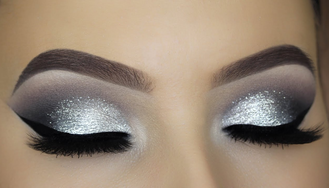 black and silver eye makeup